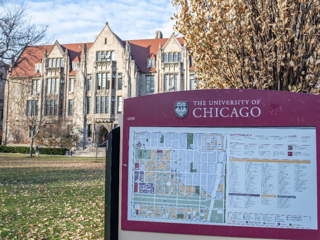 These Are The Top  IL Colleges In 2027 U.S. News Rankings
