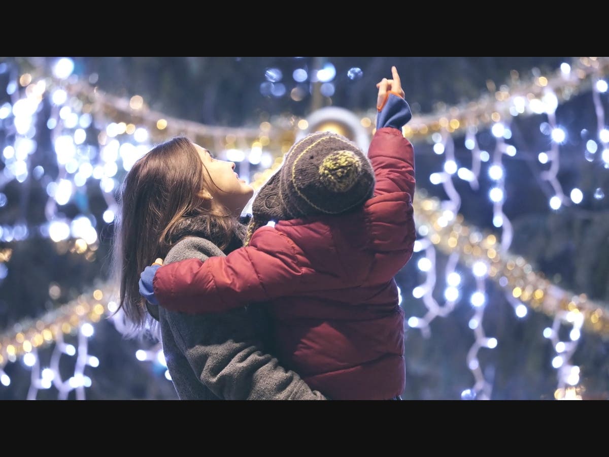 Southbury Hopes To Look A Little More Like A Holiday Postcard This Year