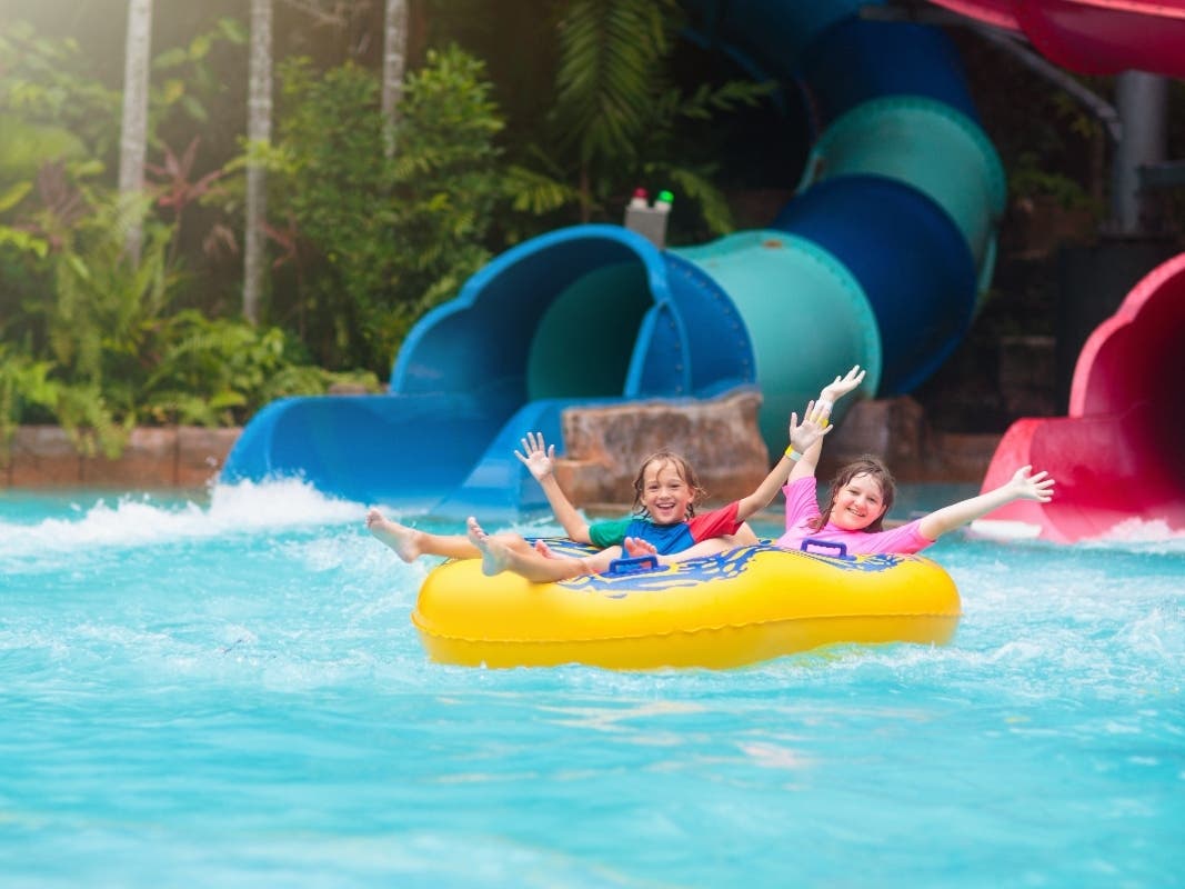 10 Water Parks To Visit In Illinois This Summer