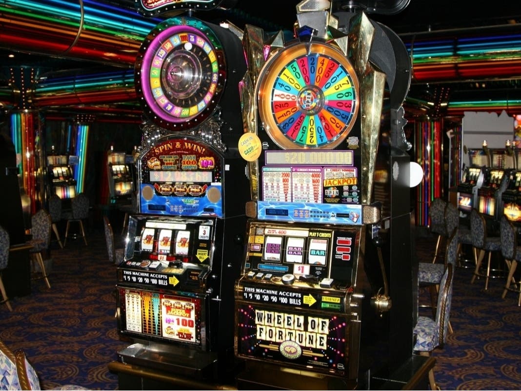 Smash-And-Grab Crew Hits Stella's Gaming Cafe Second Time In Palos Hills