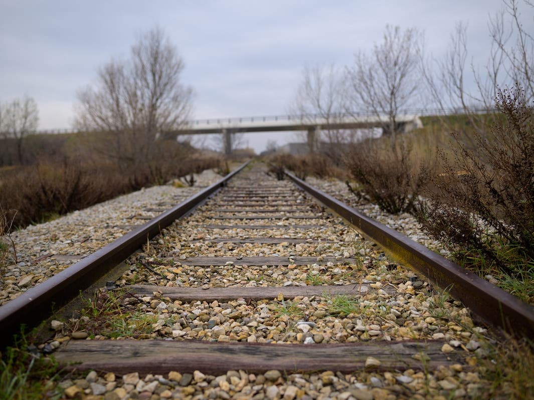 Two Fatal Train Collisions In Lake Co. Prompt Rail Safety Tips From CN