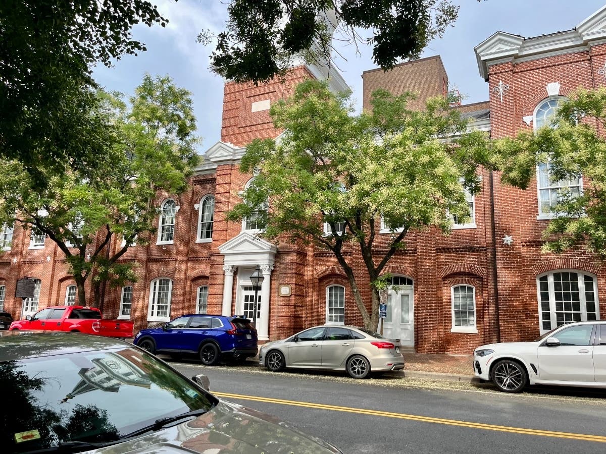 Alexandria City Hall Reopening Delayed Until Fall 2028: Report