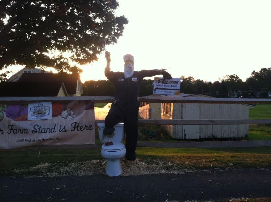 https://patch.com/img/cdn20/users/103600/20160926/104928/styles/raw/public/article_images/scarecrow_plumber-1474944132-3338.jpg