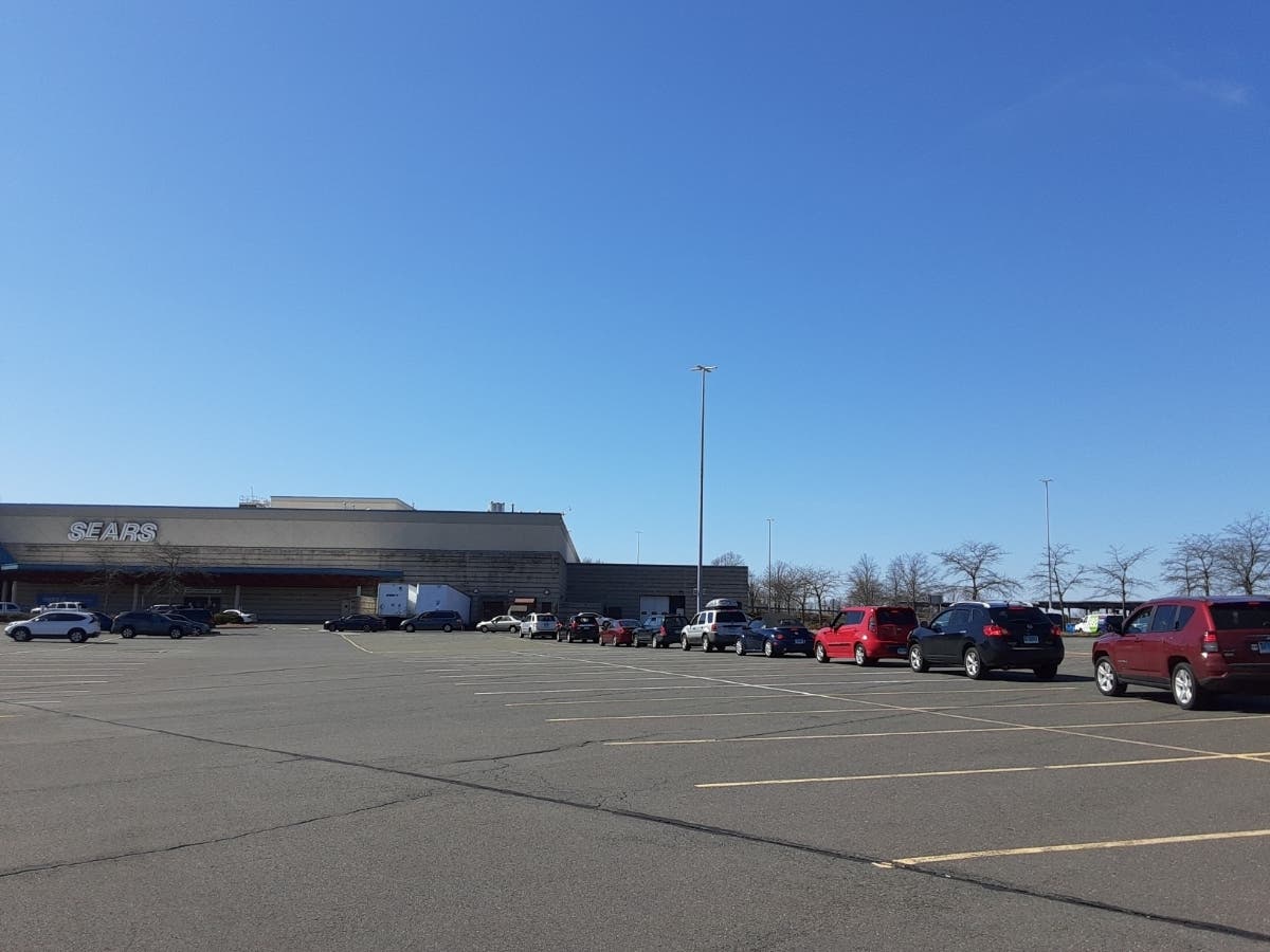 Area Residents Flock To Manchester Restaurant For Food Giveaway ...
