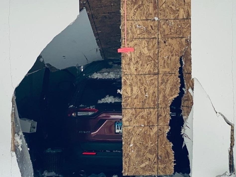 https://patch.com/img/cdn20/users/103600/20200724/073527/styles/patch_image/public/car-in-house-interior-7-24___24193422147.jpg