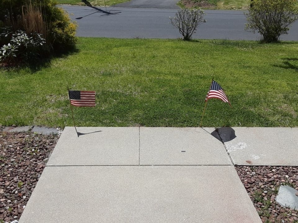 News small post card thumbnail