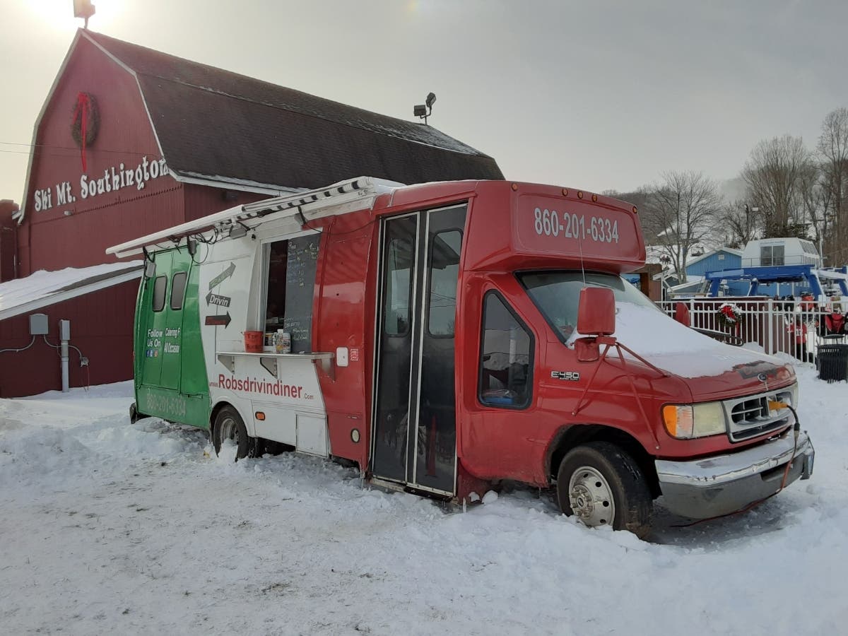 Robs Drivin Diner at Mount Southington. 