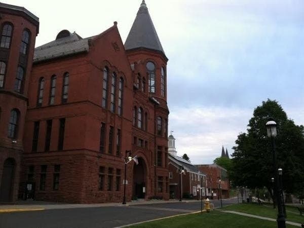 News small post card thumbnail