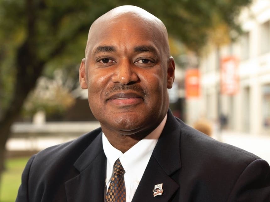 Nw UConn police chief Gerald Lewis Jr.