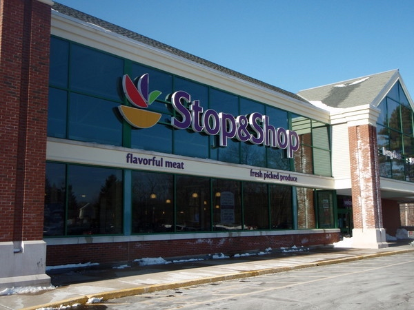 Stop and Shop has sent out a warning about some ground meat packages. 