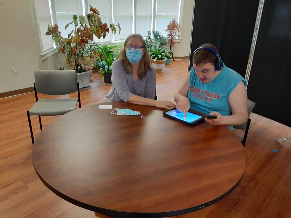 News small post card thumbnail