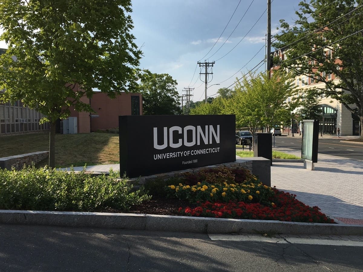 A partnership between state government and the University of Connecticut has received a major grant. 