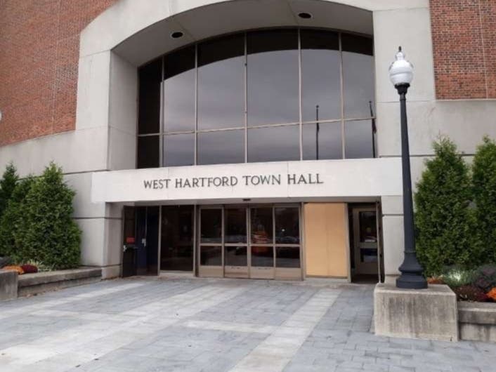 The West Hartford Daily.