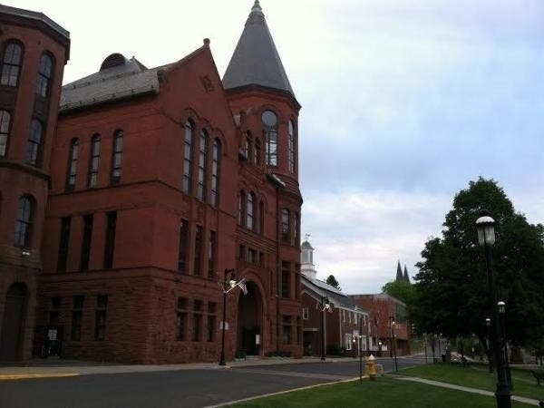 News small post card thumbnail