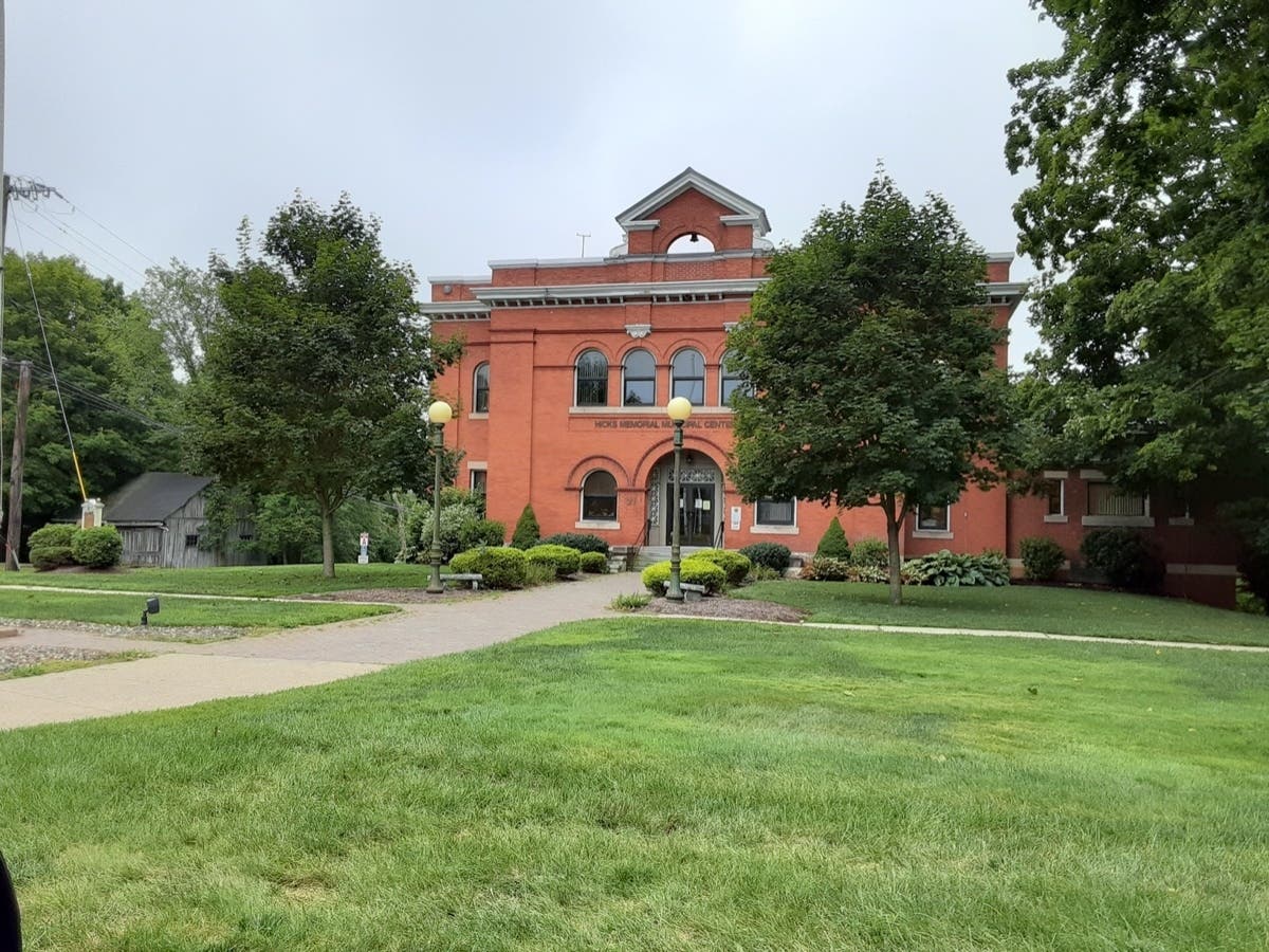 News small post card thumbnail