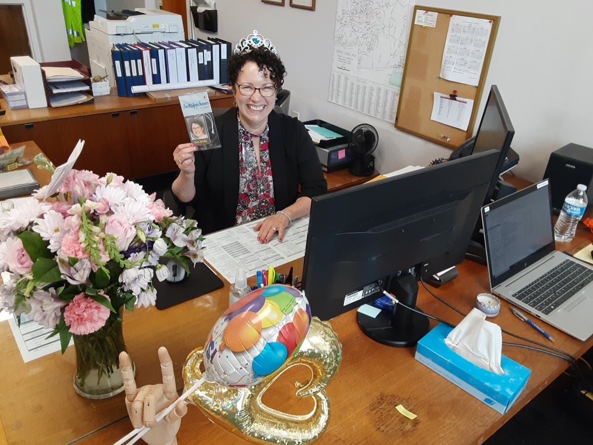 News small post card thumbnail