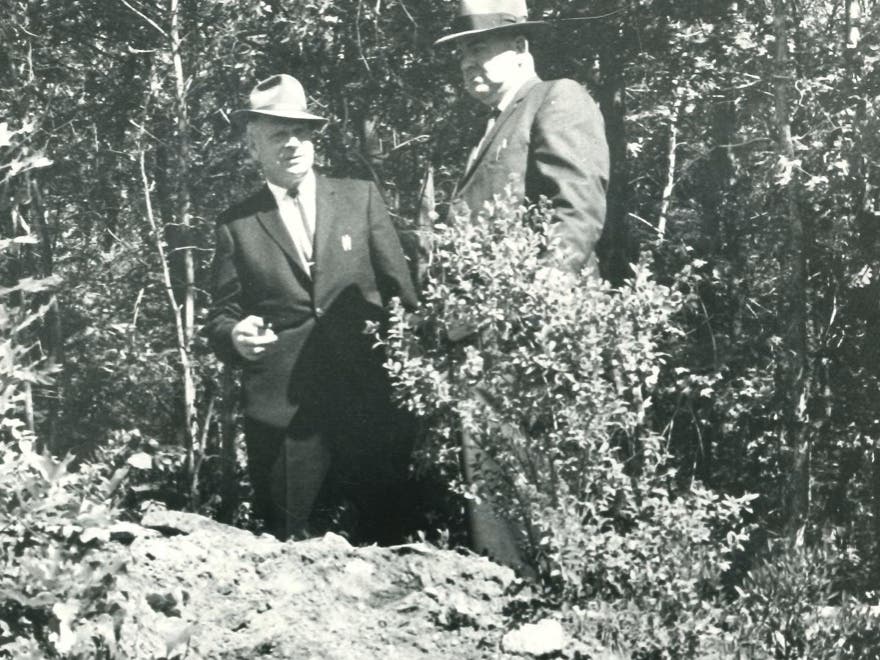 News small post card thumbnail