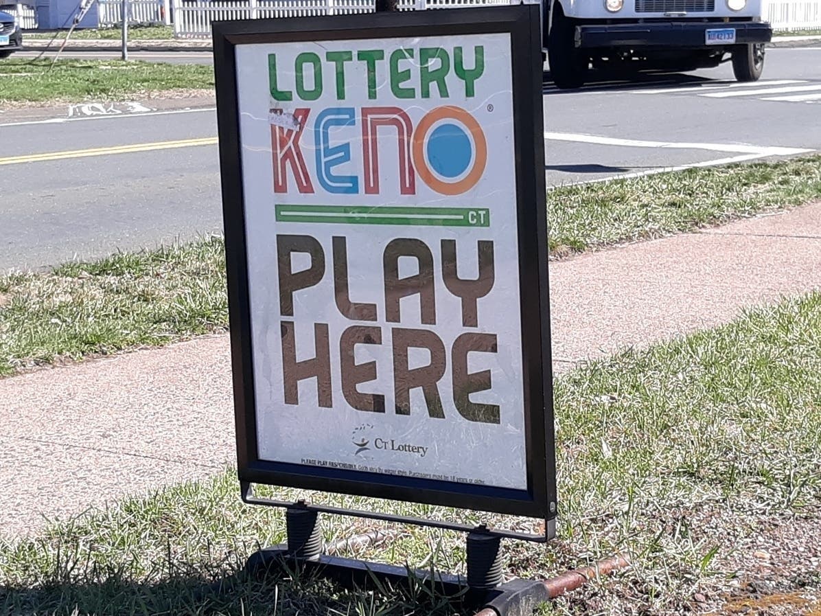 A local tavern had the right touch in the CT Lottery Keno game. 