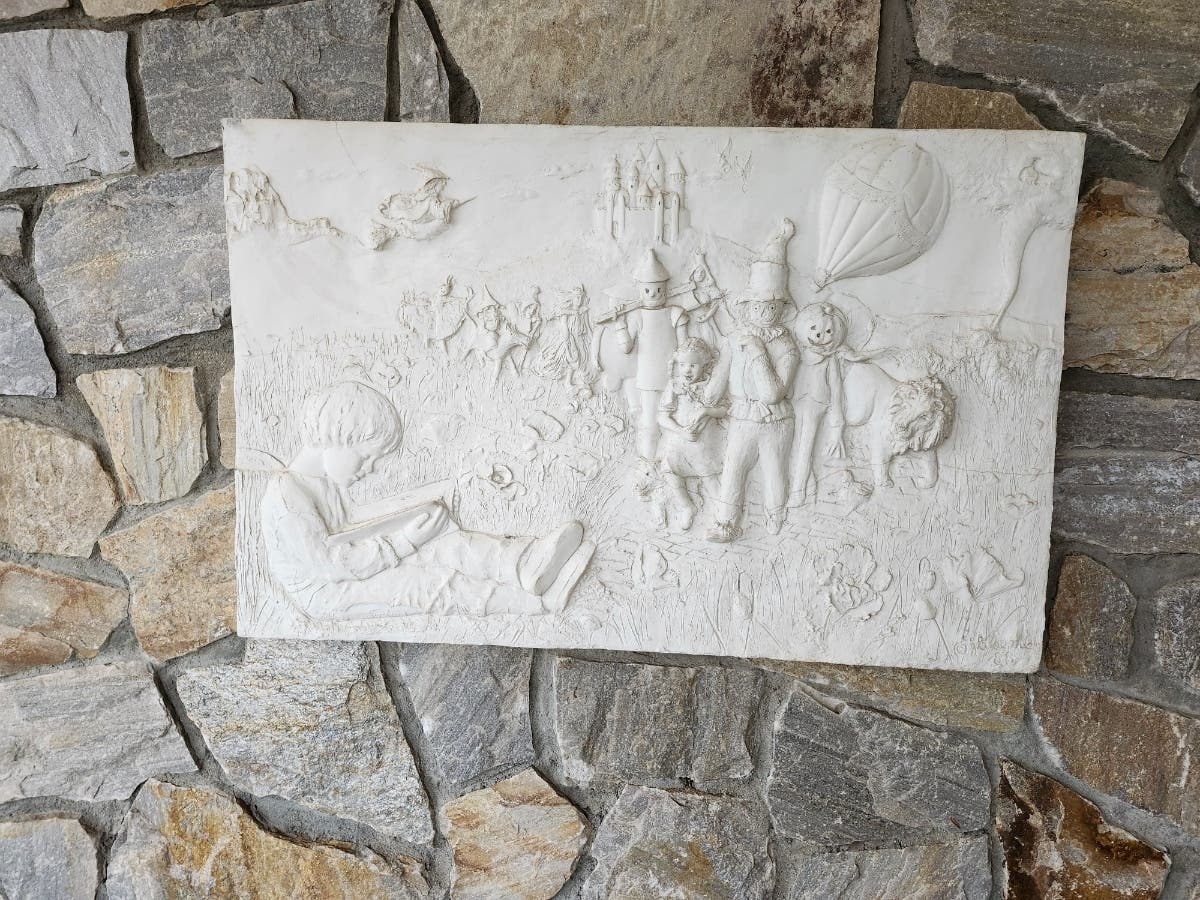 The Wizard of Oz sculpture at the Enfield Central Library. 