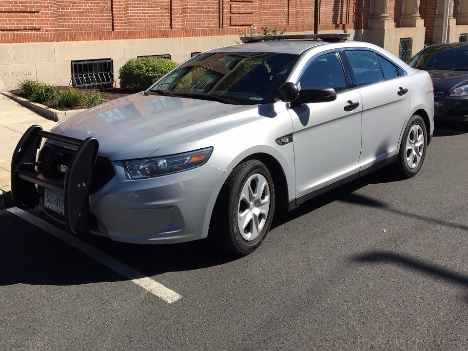 State police obyained a warrant for a trucker who is accused of fleeing his bill at a local truck stop repair garage.  