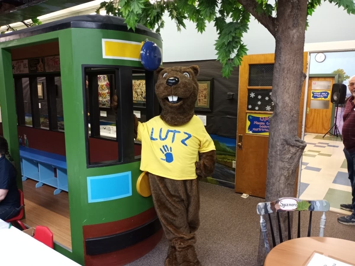 Special registrations at the 88th Manchester Road Race will honor the Lutz Museum in Manchester this Thanksgiving. 