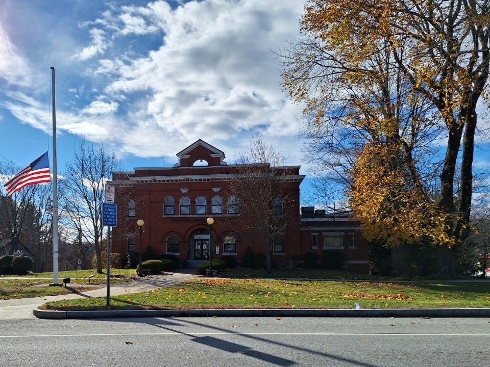 There's a high-level job positing in Tolland. 