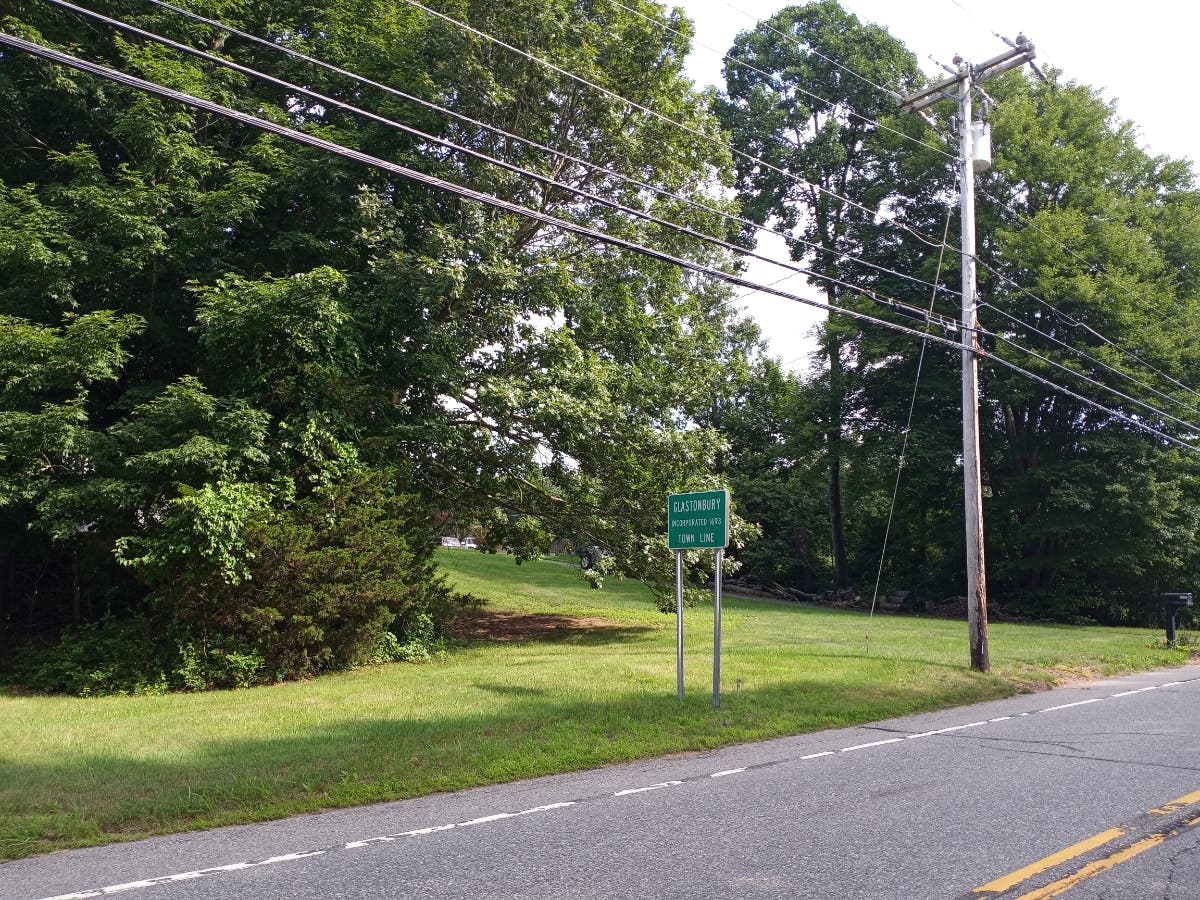 Invoices are circulating falsely claiming to be from the Glastonbury Planning and Zoning Division, officials said.