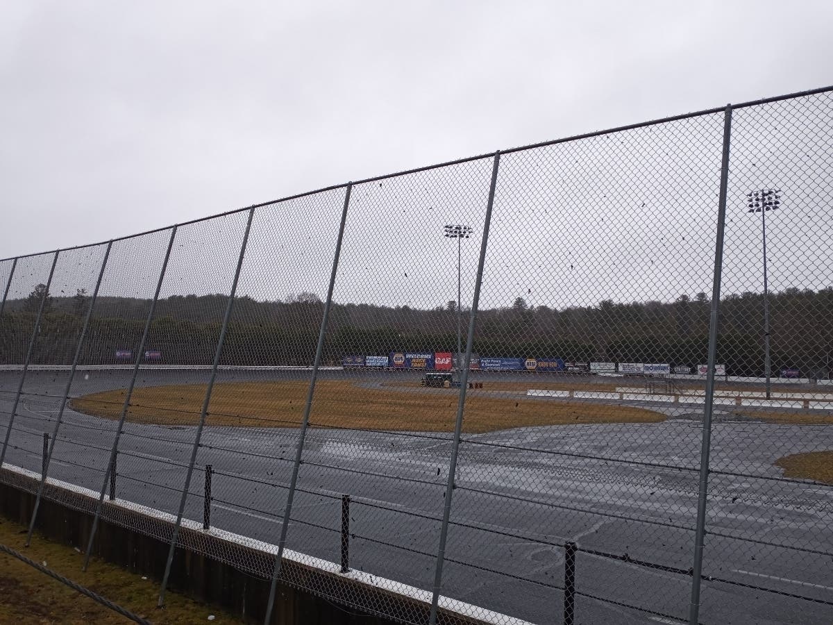 There's a full slate of racing on tap for the weekend as Stafford Motor Speedway starts the 2026 season.