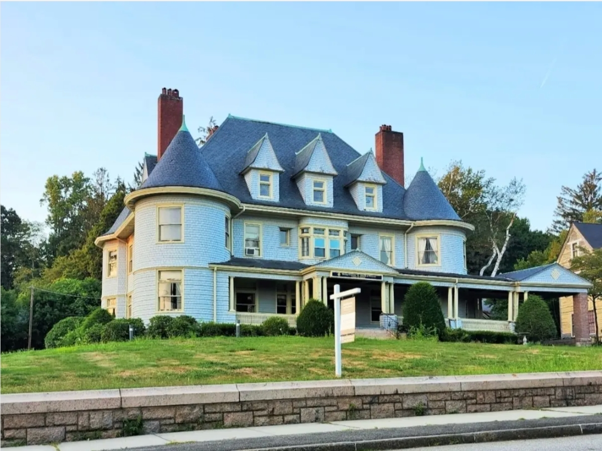 The former Burke-Fortin Funeral Home in Vernon. 

