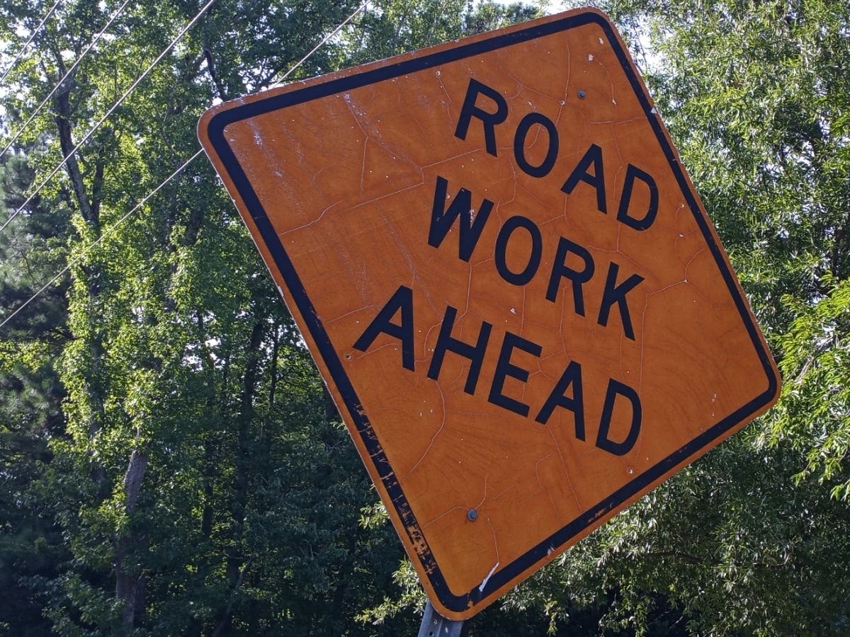Tree replacement work is set from 6 to 8:30 p.m. at two Hebron Avenue locations.