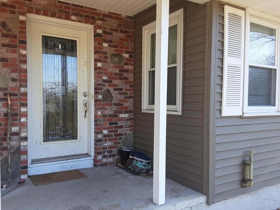 Zillow has posted home Manchester sales for July.