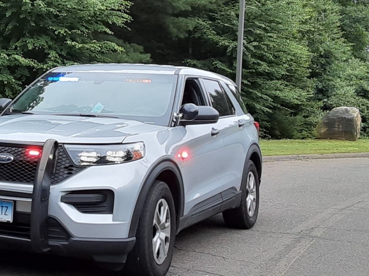 The driver of a Kia blamed "steering problems" for a crash in Mansfield.