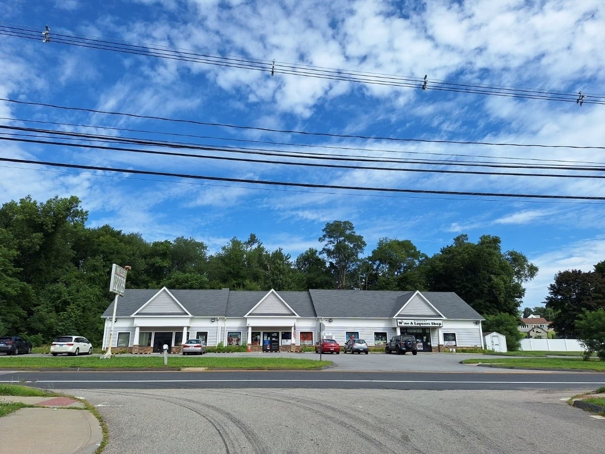 The Vernon Planning and Zoning Commission is reviewing a proposed Nepali restaurant at 1189 Hartford Turnpike.