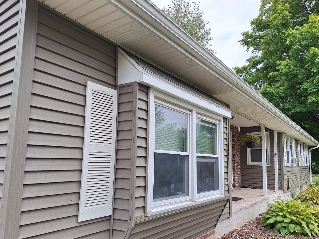 Middletown's real estate market produced an unusual tie for the top spot this time around.