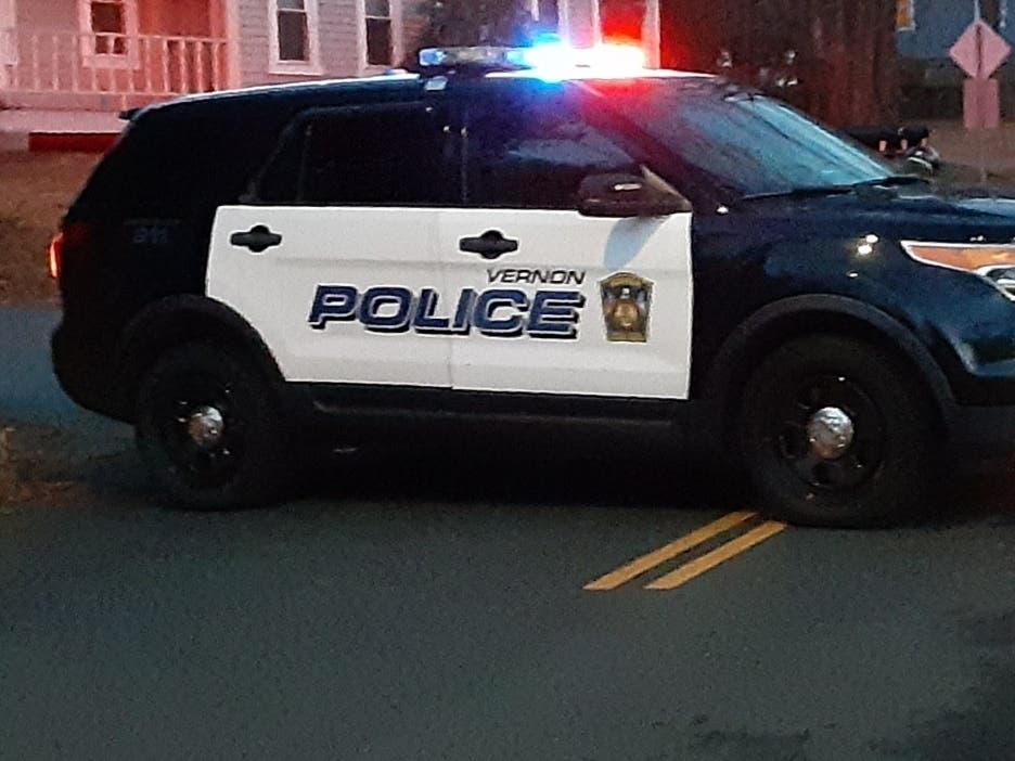 Vernon police last week encountered a vehicle littered with empty nip alcohol, bottles during a drunken driving stop, an. arrest report indicates.