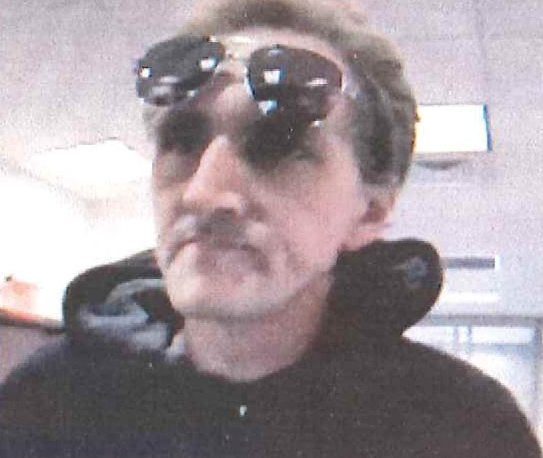 https://patch.com/img/cdn20/users/103650/20171206/115635/styles/raw/public/processed_images/press_release_-_key_bank_robbery_photos_attached-page-002-1512622561-2955.jpg