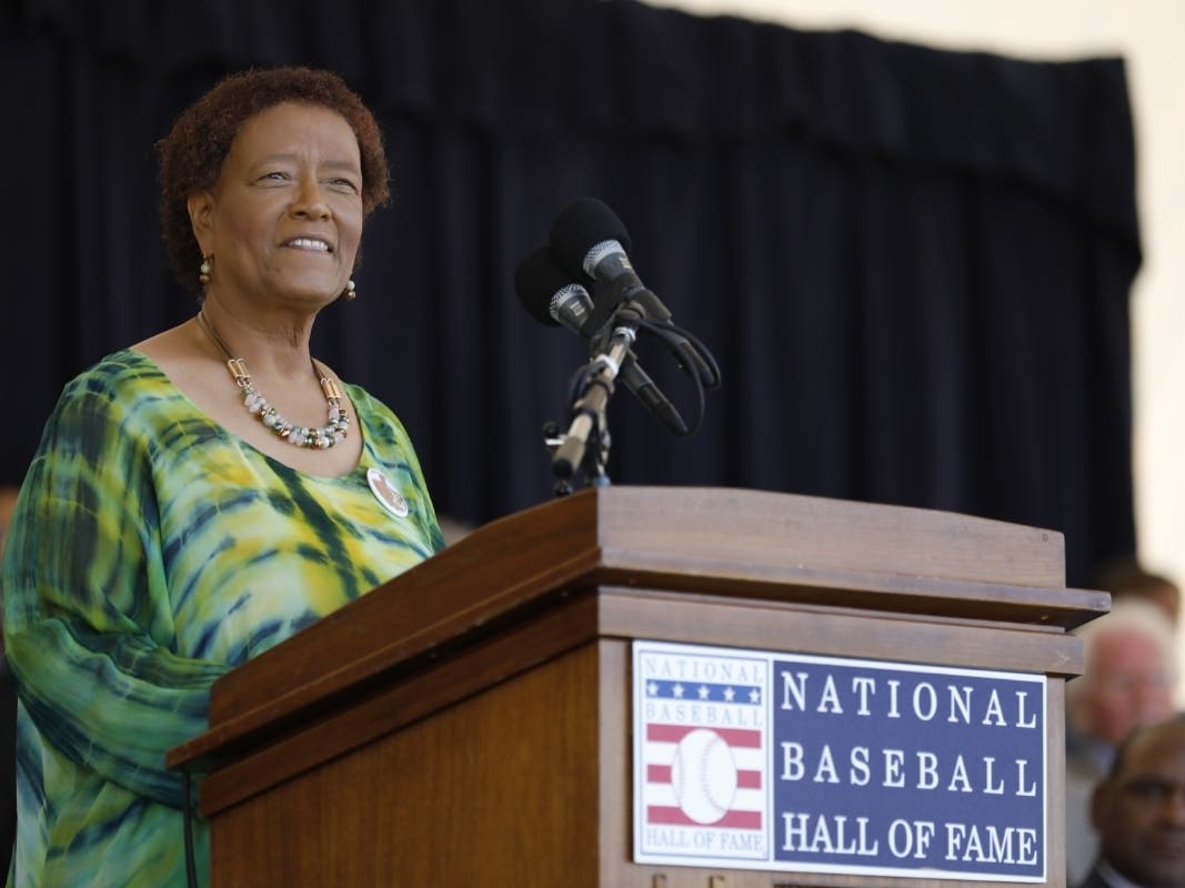 Claire Smith speaks at the Baseball Hall of Fame induction ceremony in 2017; she received the J.G. Taylor Spink Award.