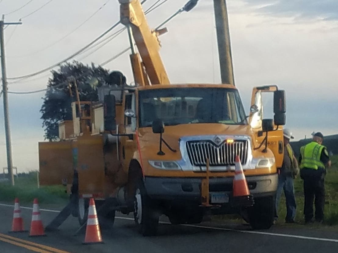 Eversource Energy is reporting more than 400 customers without power in Stafford and Willington.