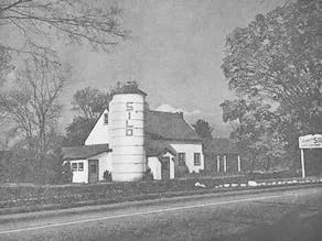 A landmark restaurant operated from 1936 to 2011 on Route 10 in Farmington.