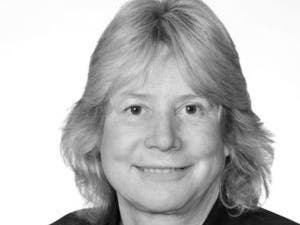 Ellington First Selectman Lori Spielman was issued a reprimand at a special meeting Wednesday.