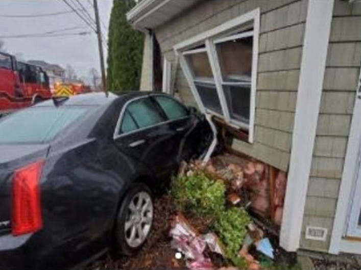 Car Crashes Into House In Milford | Milford, CT Patch