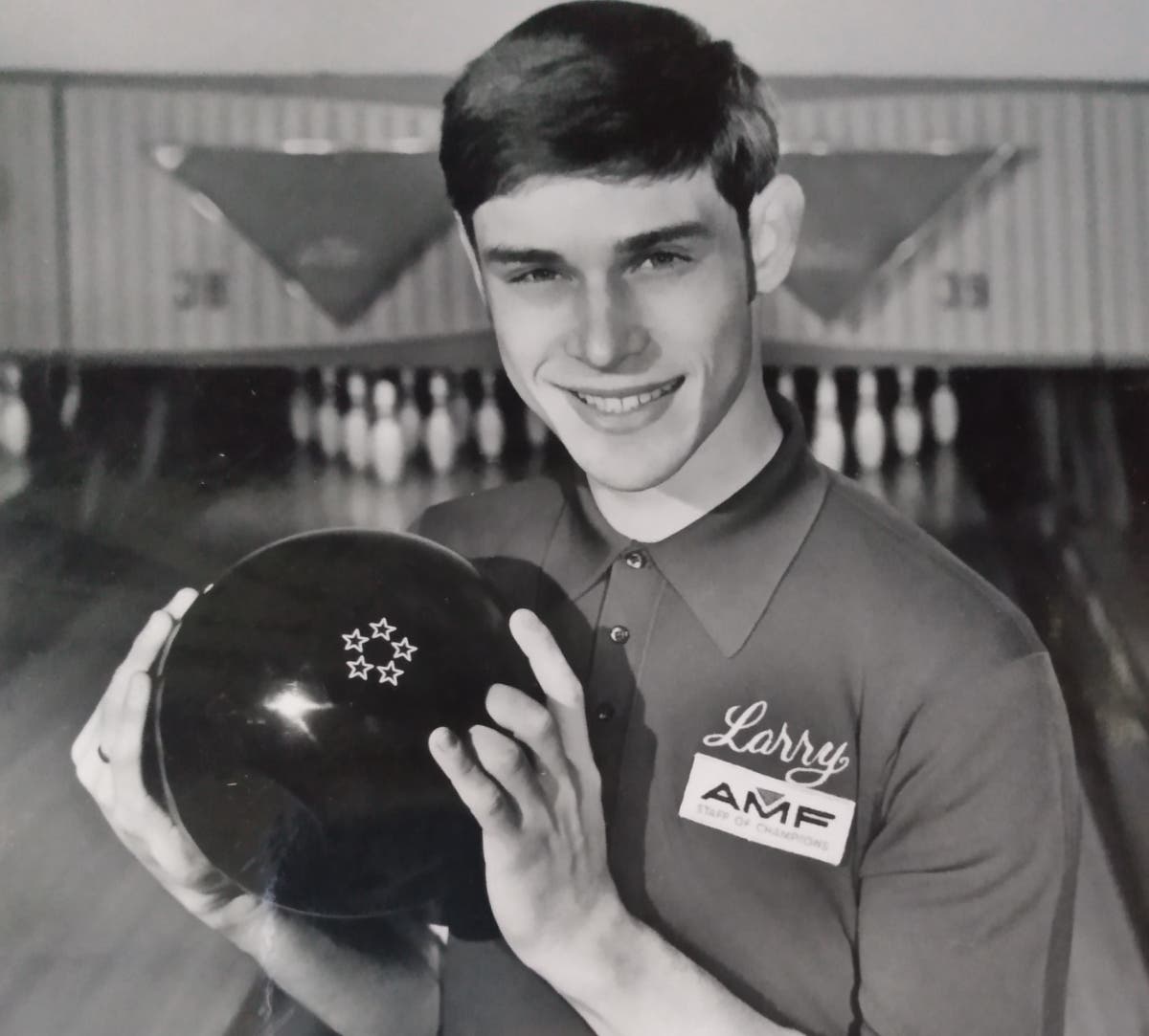 6-time Hall of Fame inductee Larry Lichstein will be honored with the President's Award by the Connecticut Sports Media Alliance at the 80th Gold Key Dinner in October.