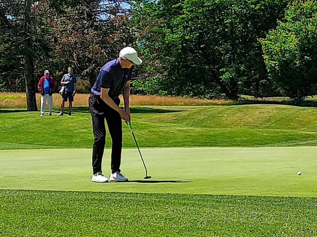 Jason Thresher of West Suffield was one of 10 Connecticut residents to play in Monday's Travelers Championship qualifier. None of them earned spots in the PGA Tour event.