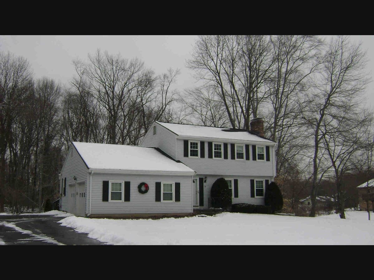 Who's Coming, Who's Going The Most Recent Home Sales In South Windsor