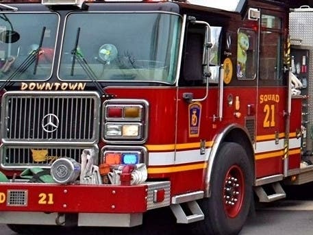 No serious injuries were sustained in a Saturday night fire in the Thompsonville section of Enfield.