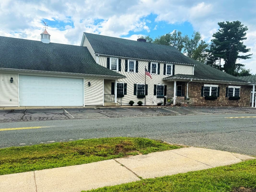 Funeral Home Near East Windsor Ct