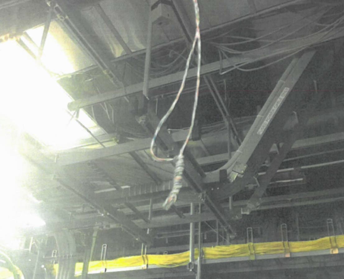 Marisa Powell, an African American woman, claims her Verizon colleagues hung a noose over her desk. 