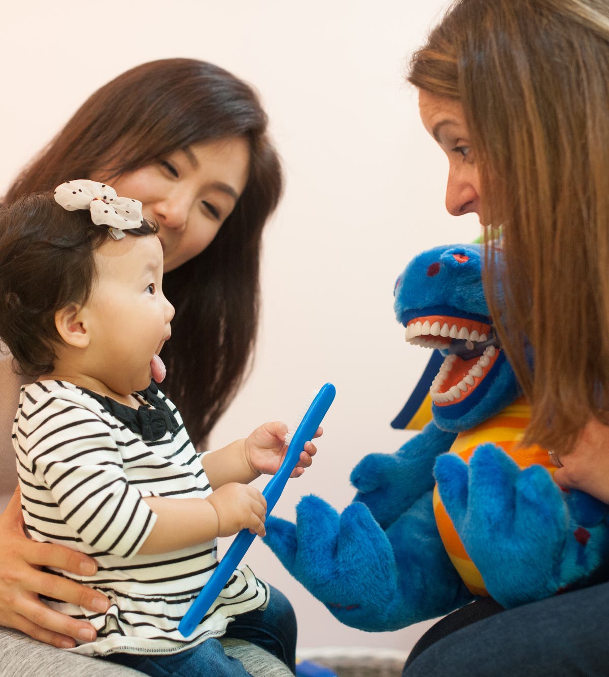 https://www.southbaybyjackie.com/dr-shari-carroll-pediatric-dentistry/