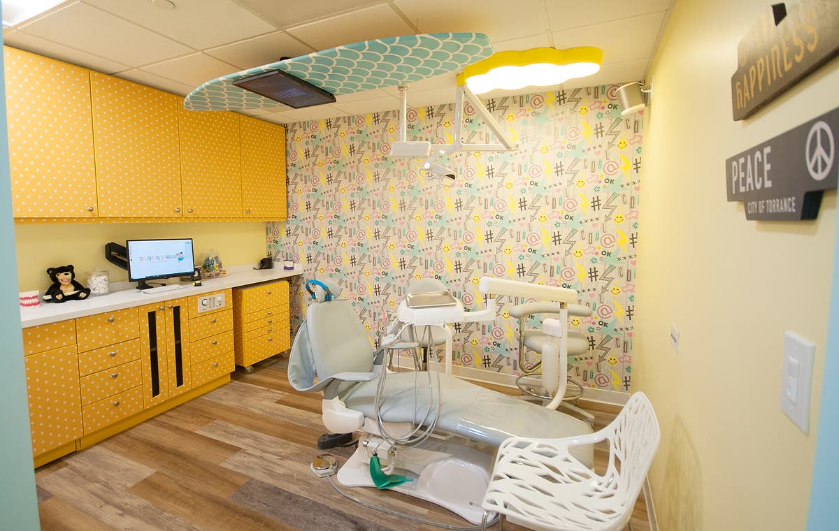 https://www.southbaybyjackie.com/dr-shari-carroll-pediatric-dentistry/