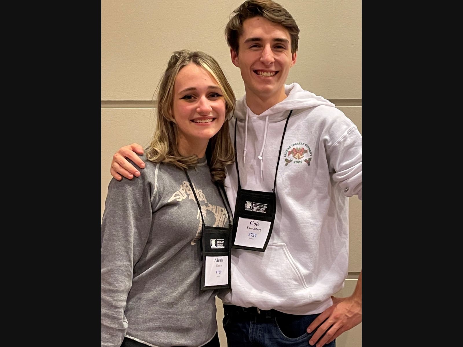 News small post card thumbnail